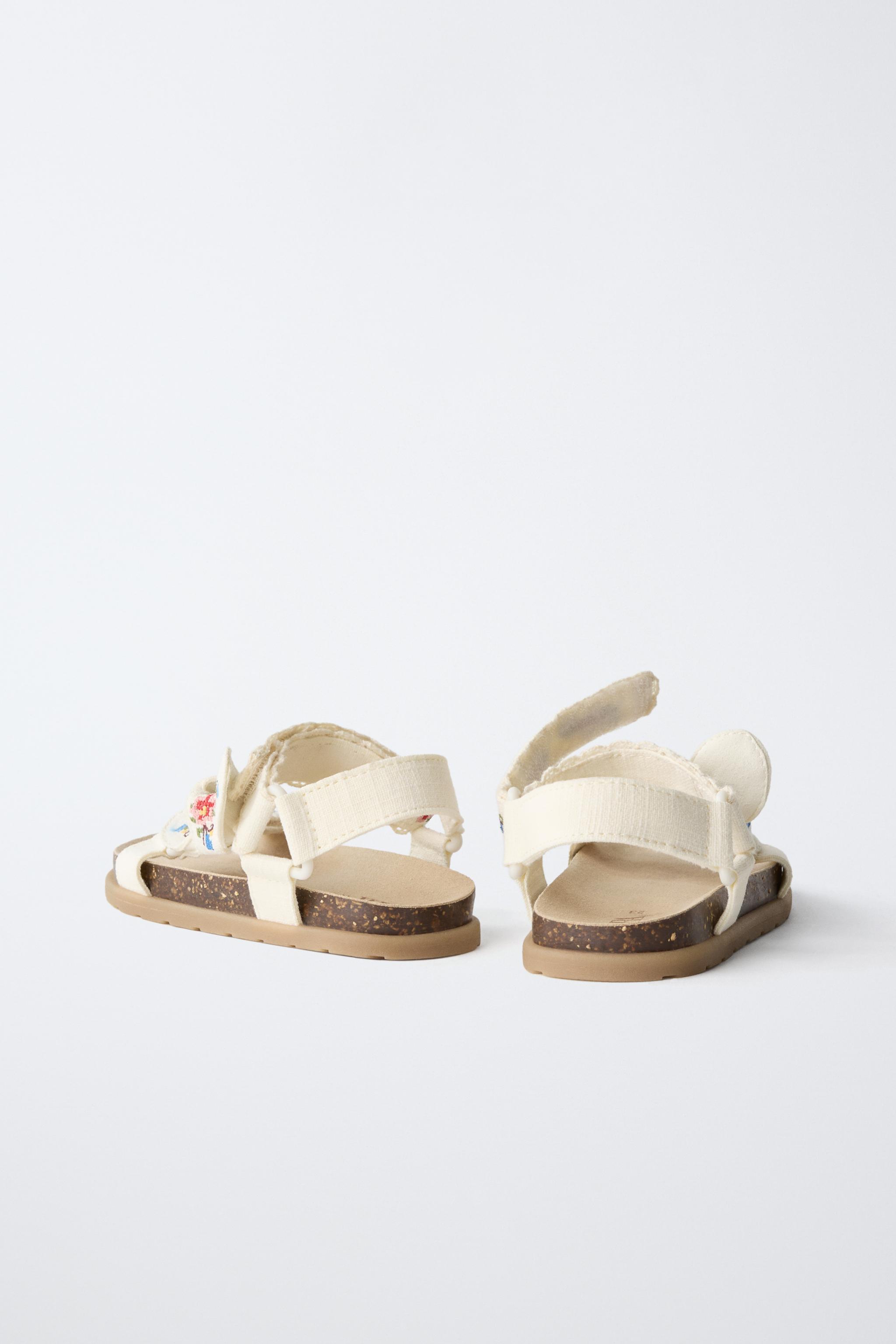 EMBROIDERED BOW SANDALS